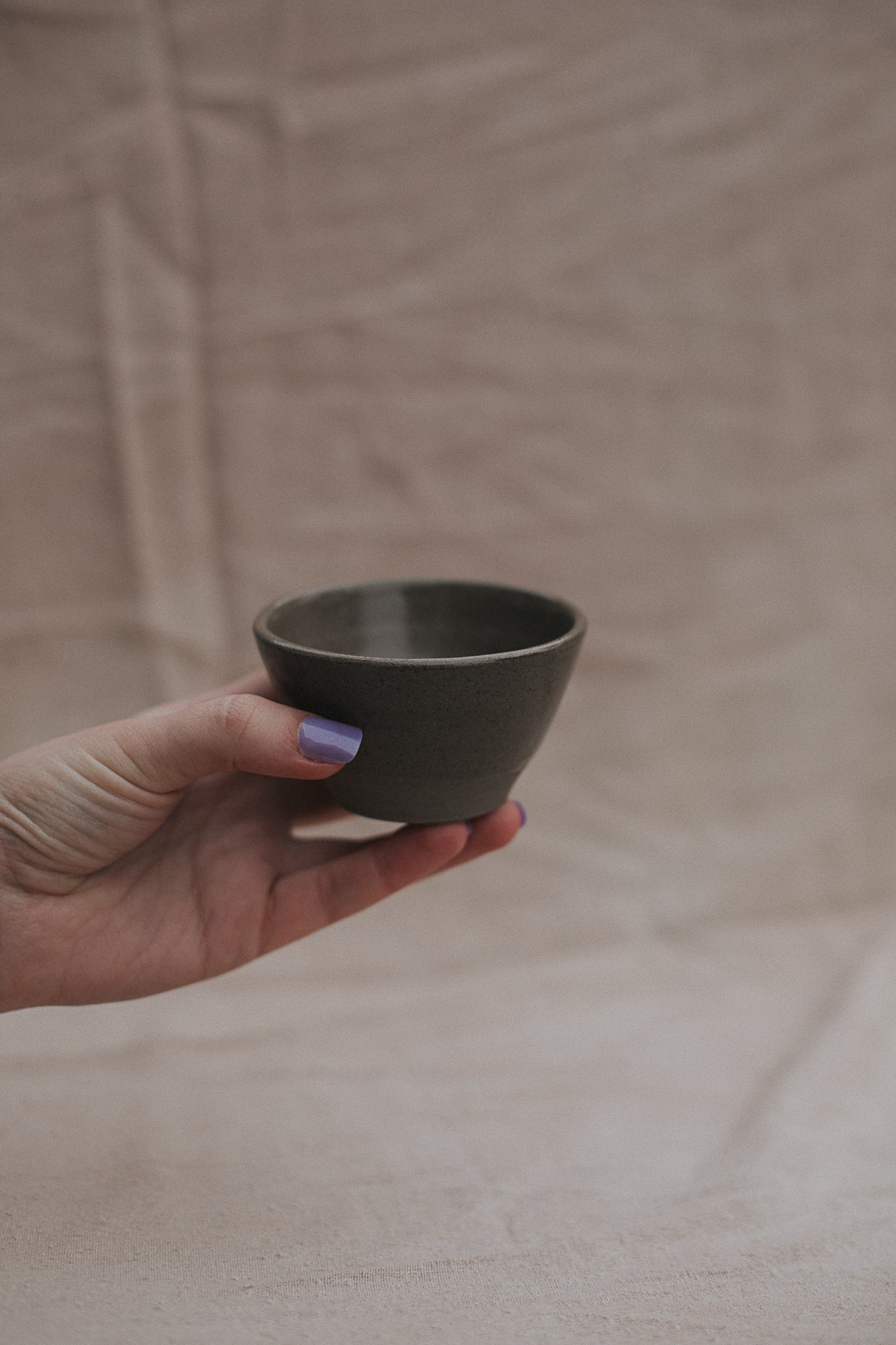 espresso warm grey cup nr.3 by linda bredenbekk