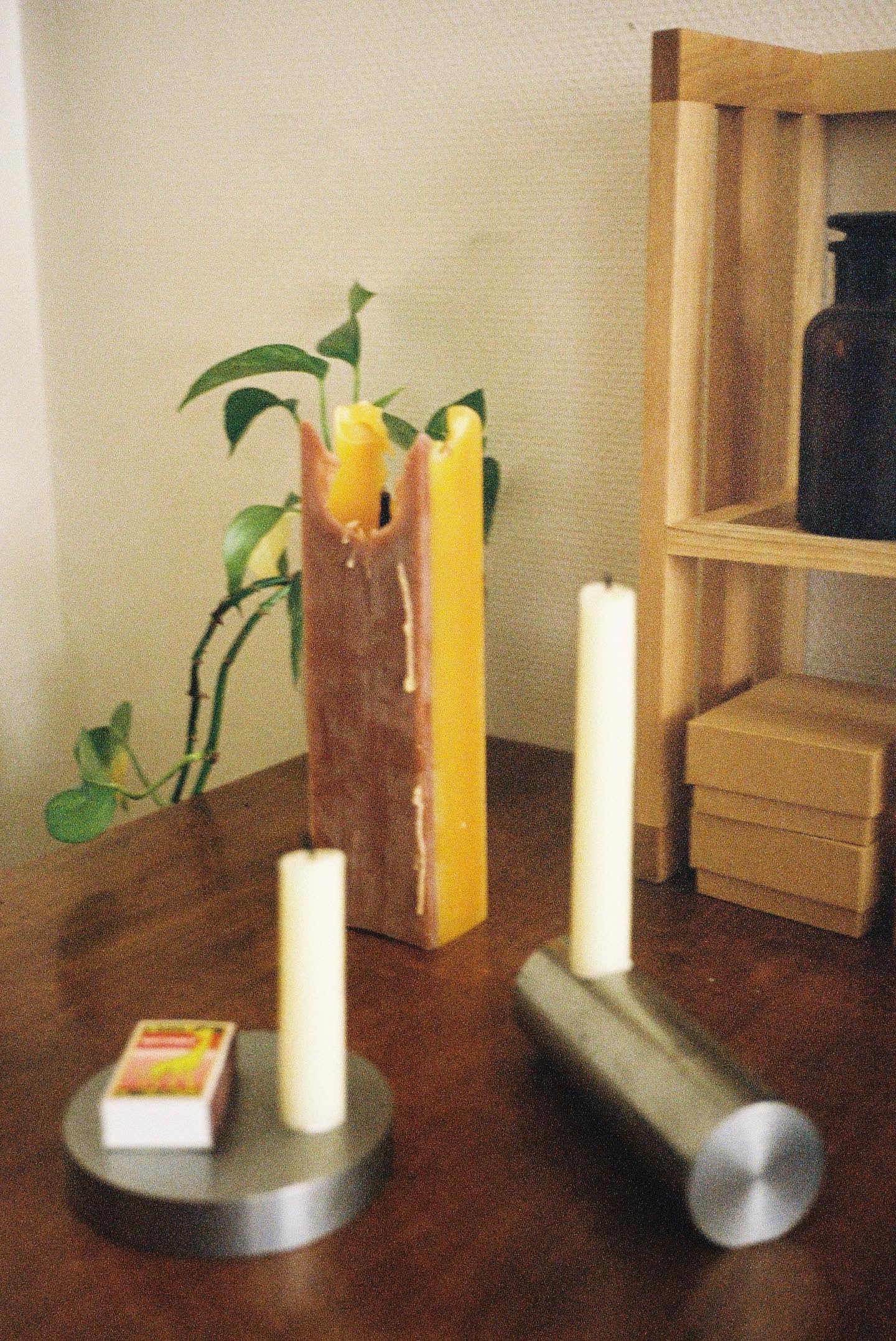 skyscraper candle