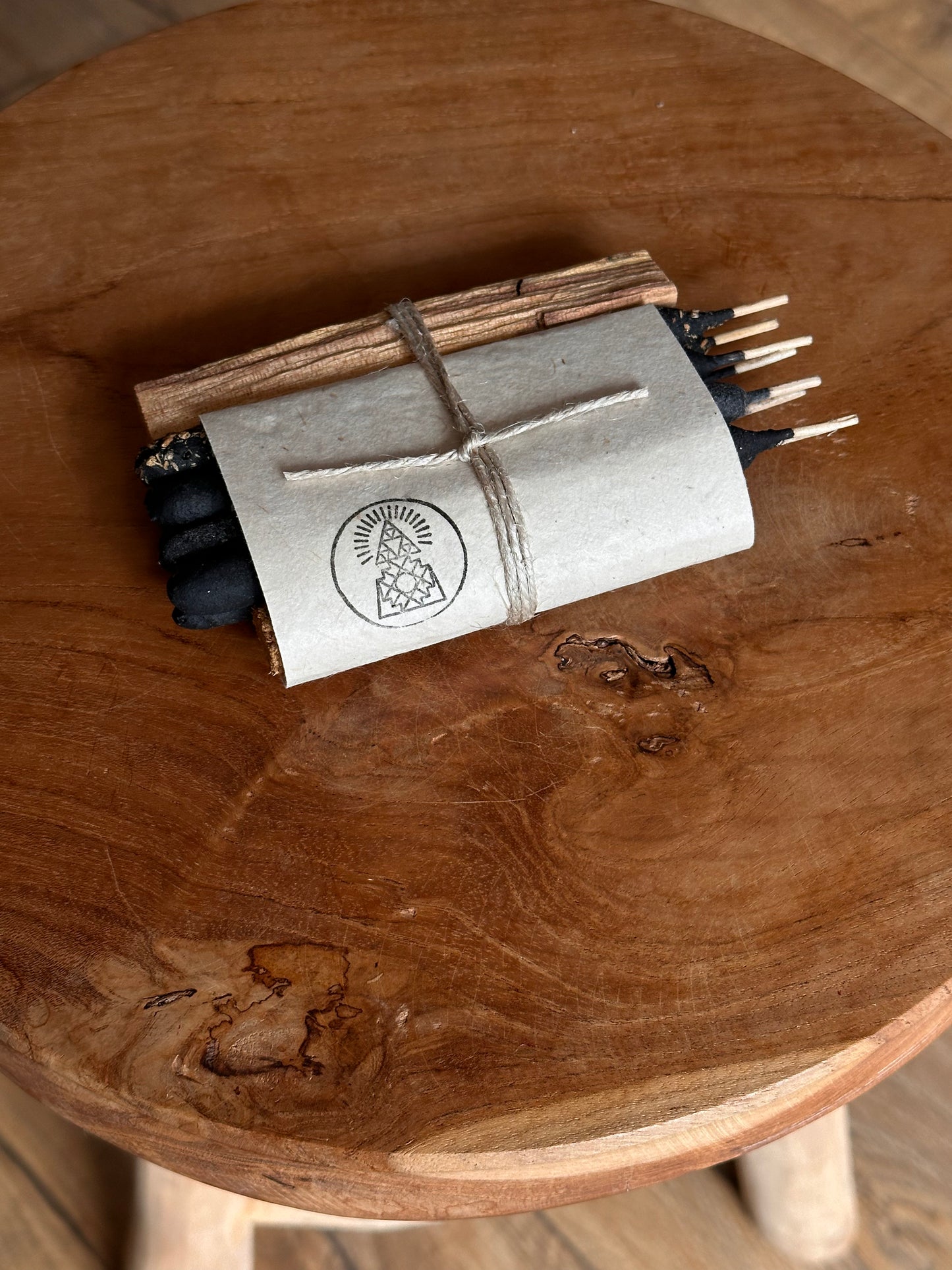 the sampler - incense bundle - palo santo & breu resins