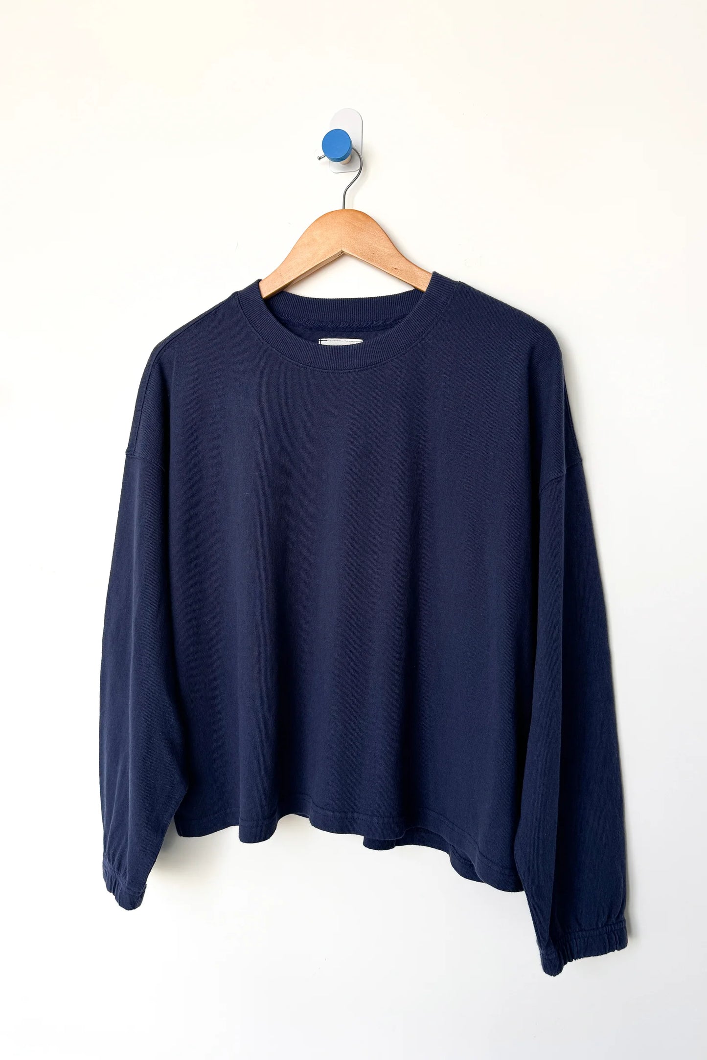 naturelle tee
