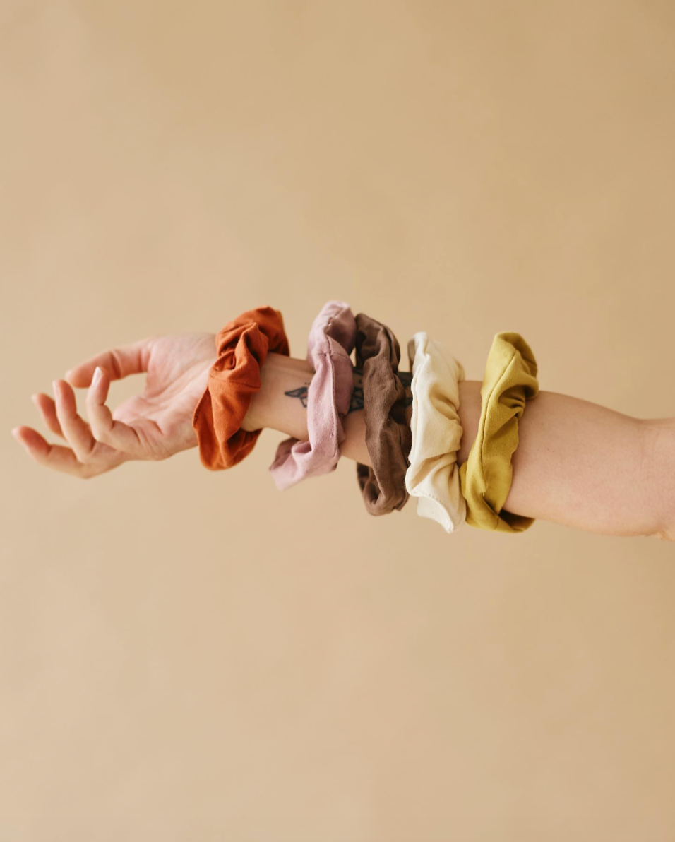 organic cotton hair scrunchie