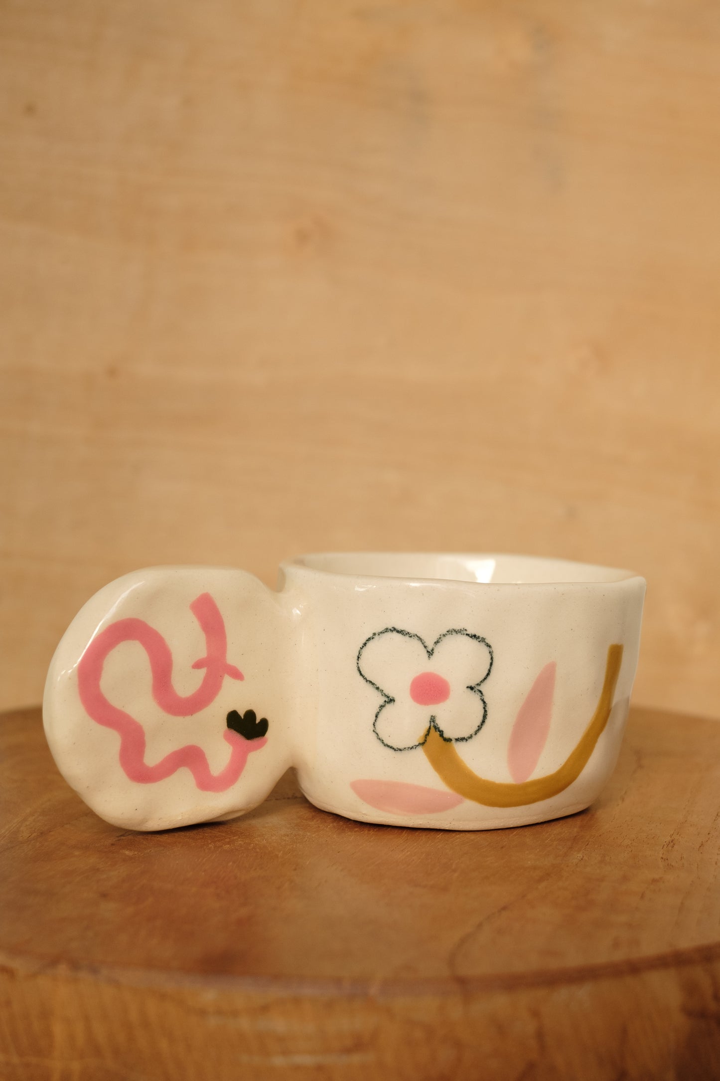 hand-painted full handle art mug