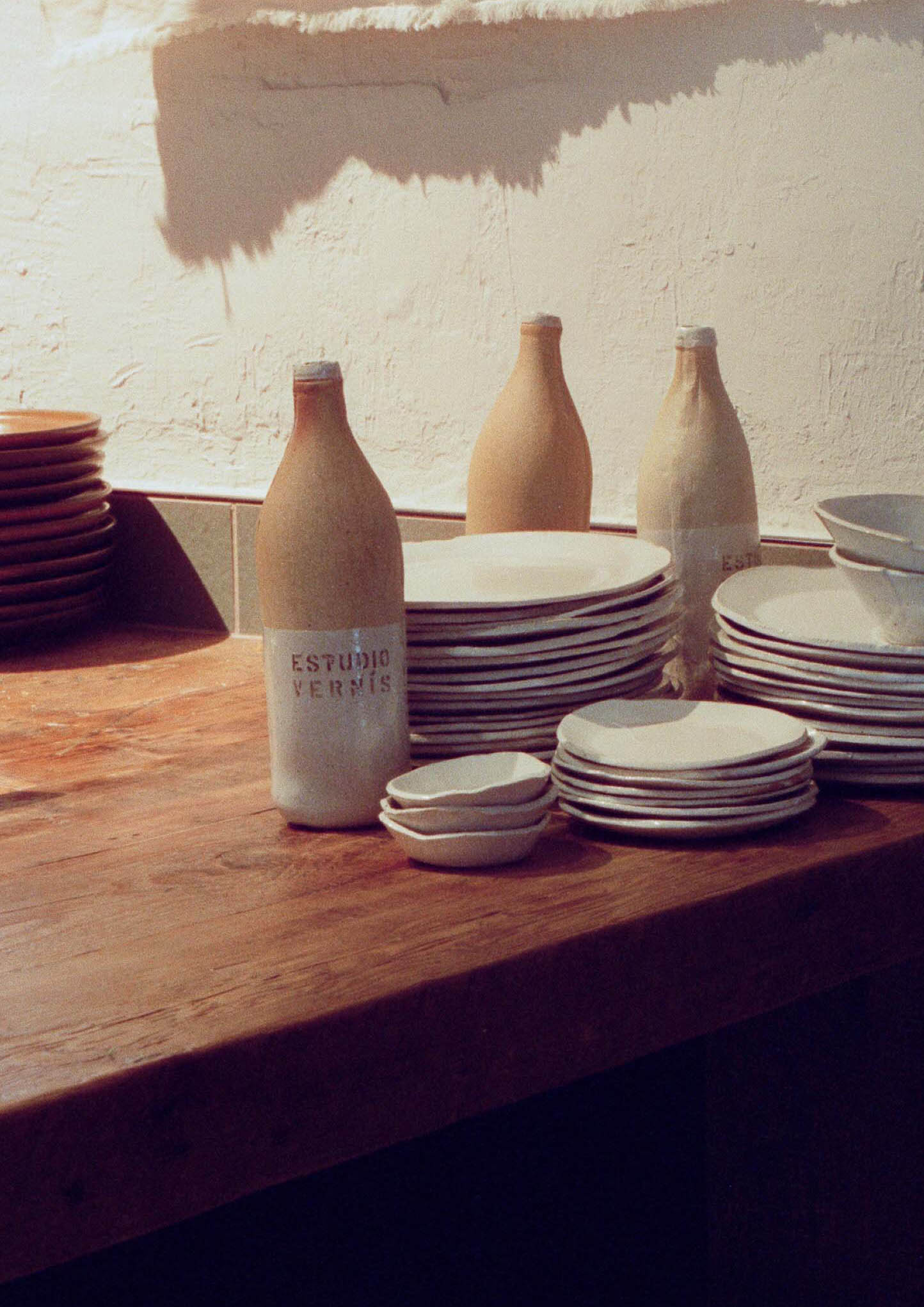 v9 sauce dish