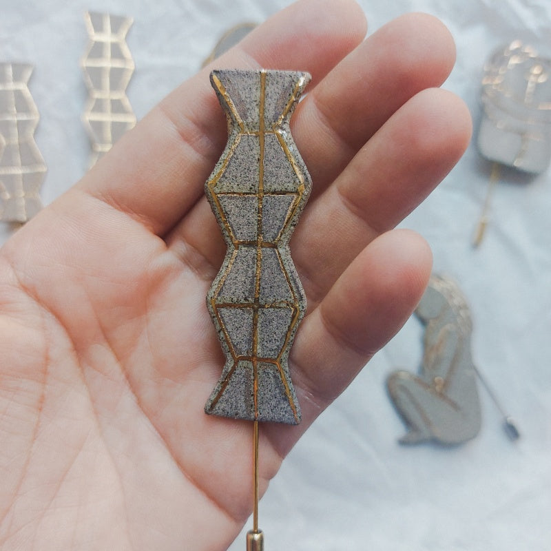 brancusi brooch