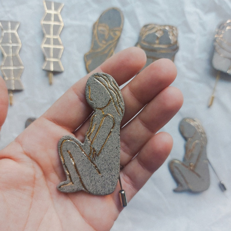 brancusi brooch