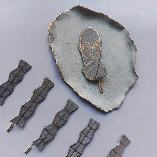 brancusi brooch