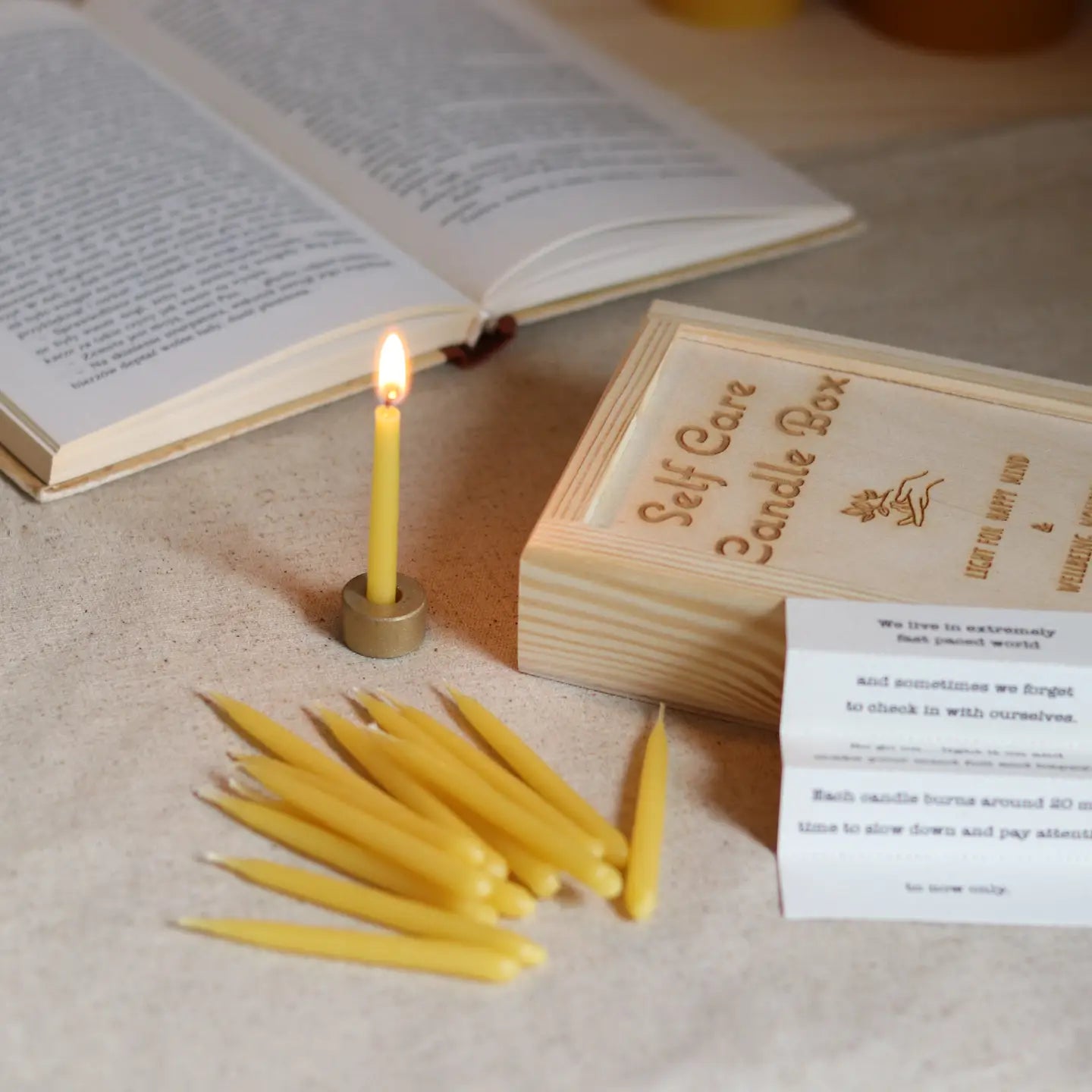 20 minute mindfulness candle set of 20 with holder