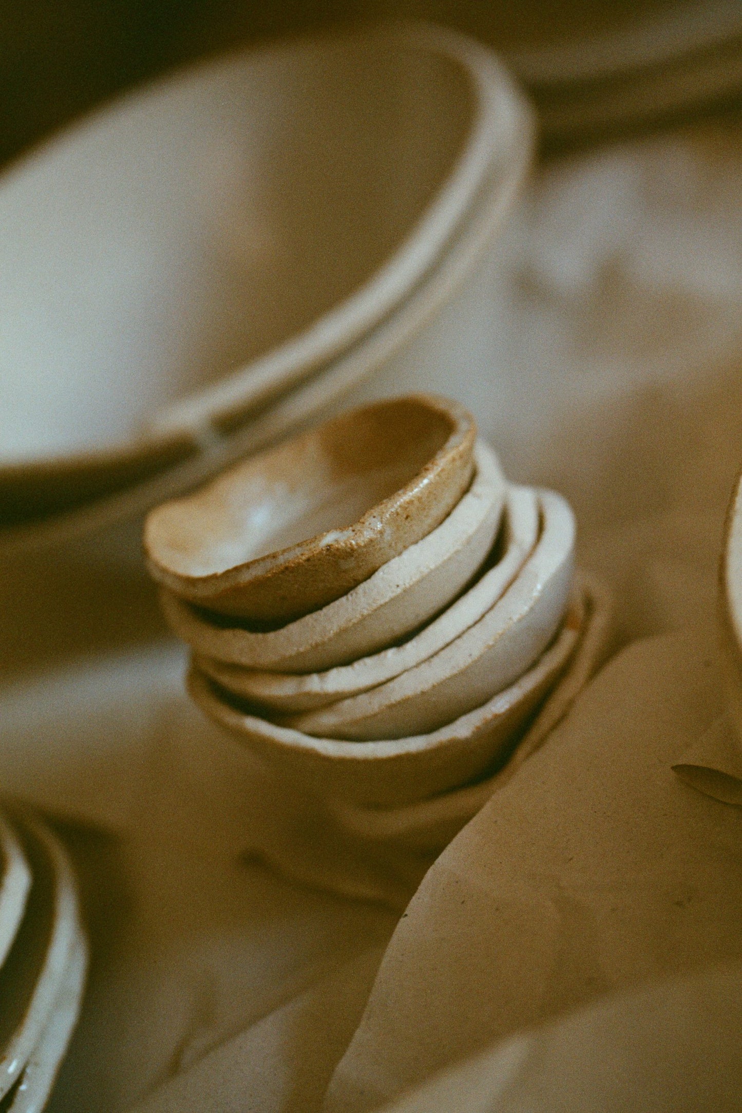 v7 sauce dish