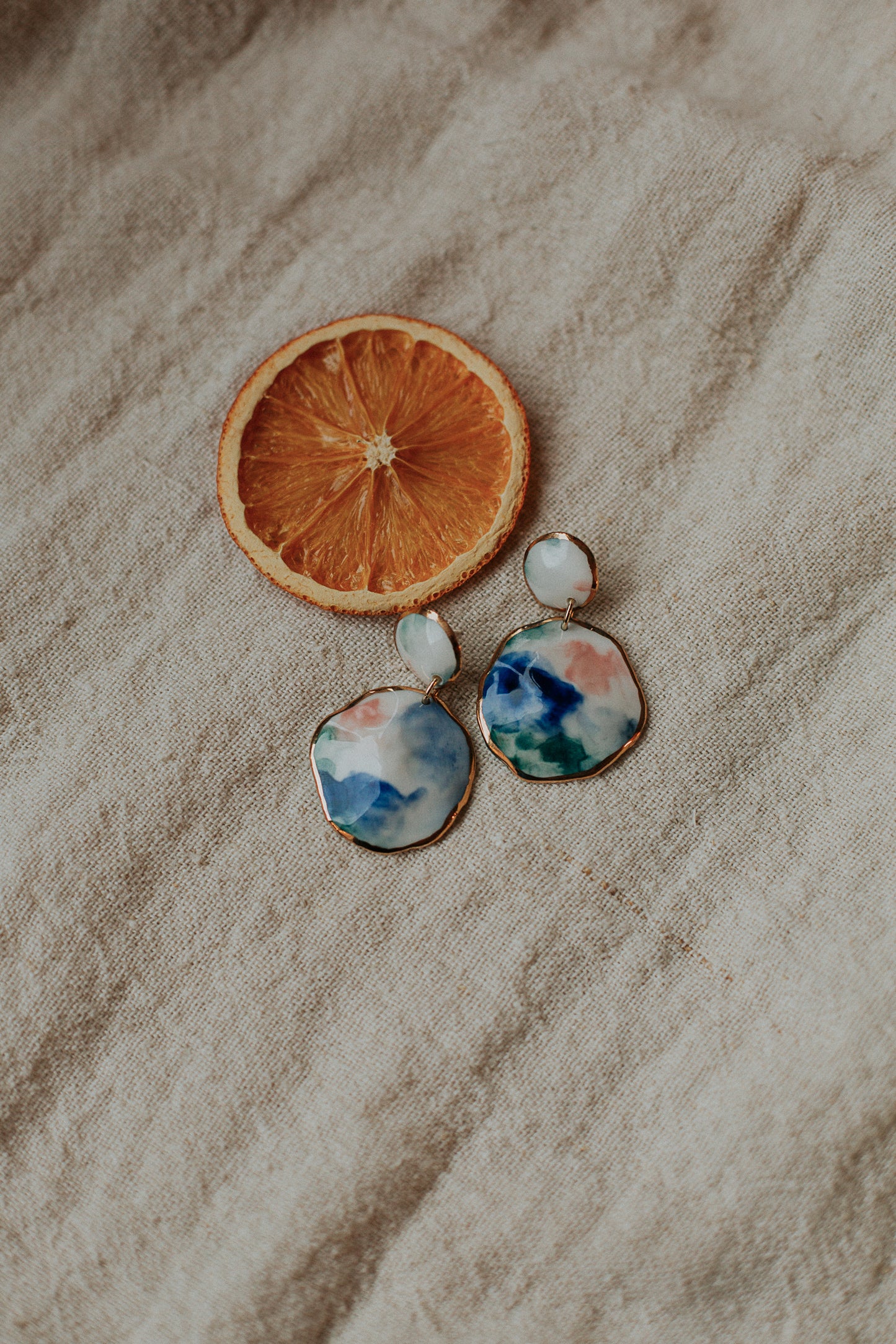 horizon circle duo porcelain earrings