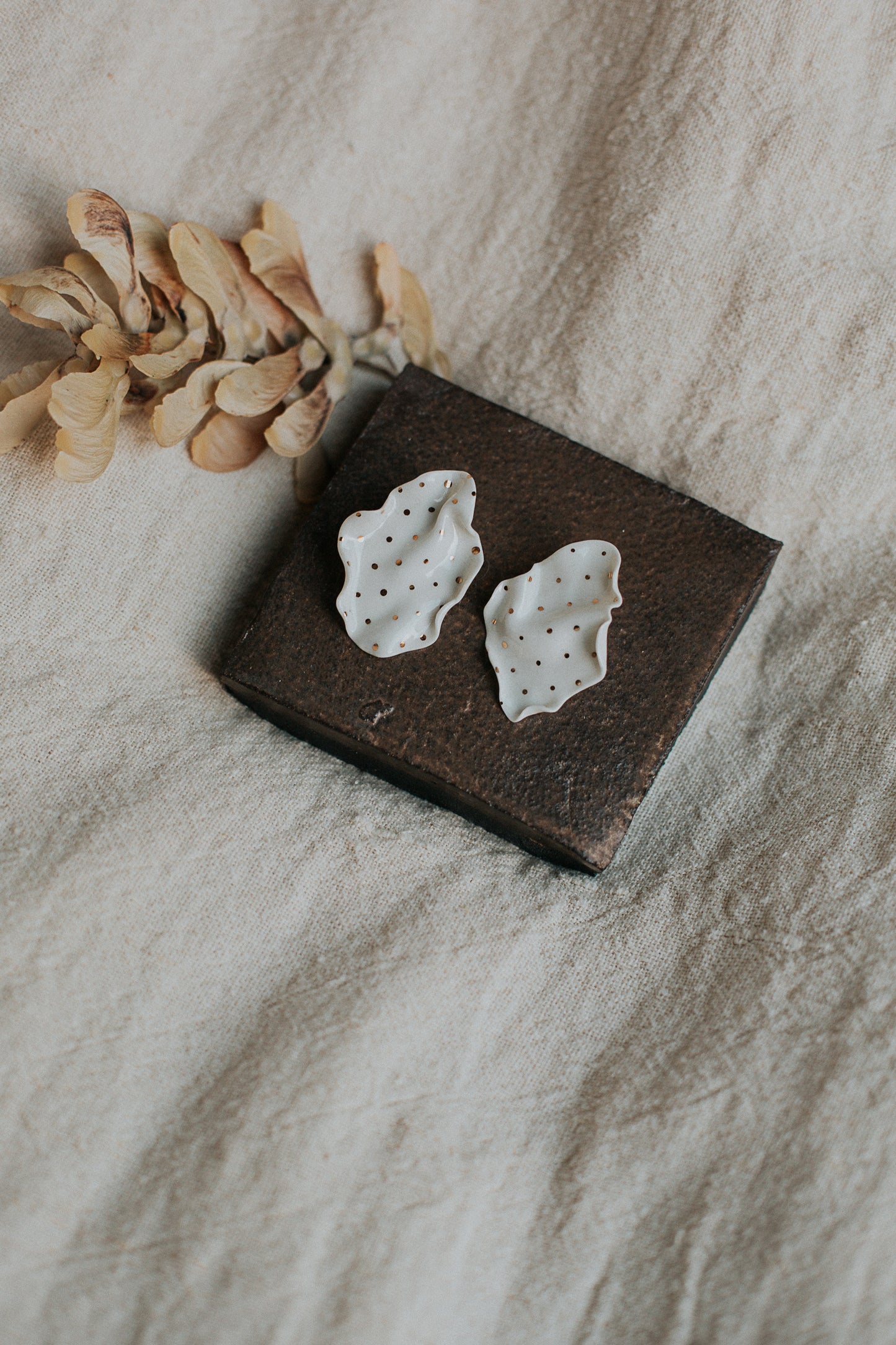 neatly porcelain earrings