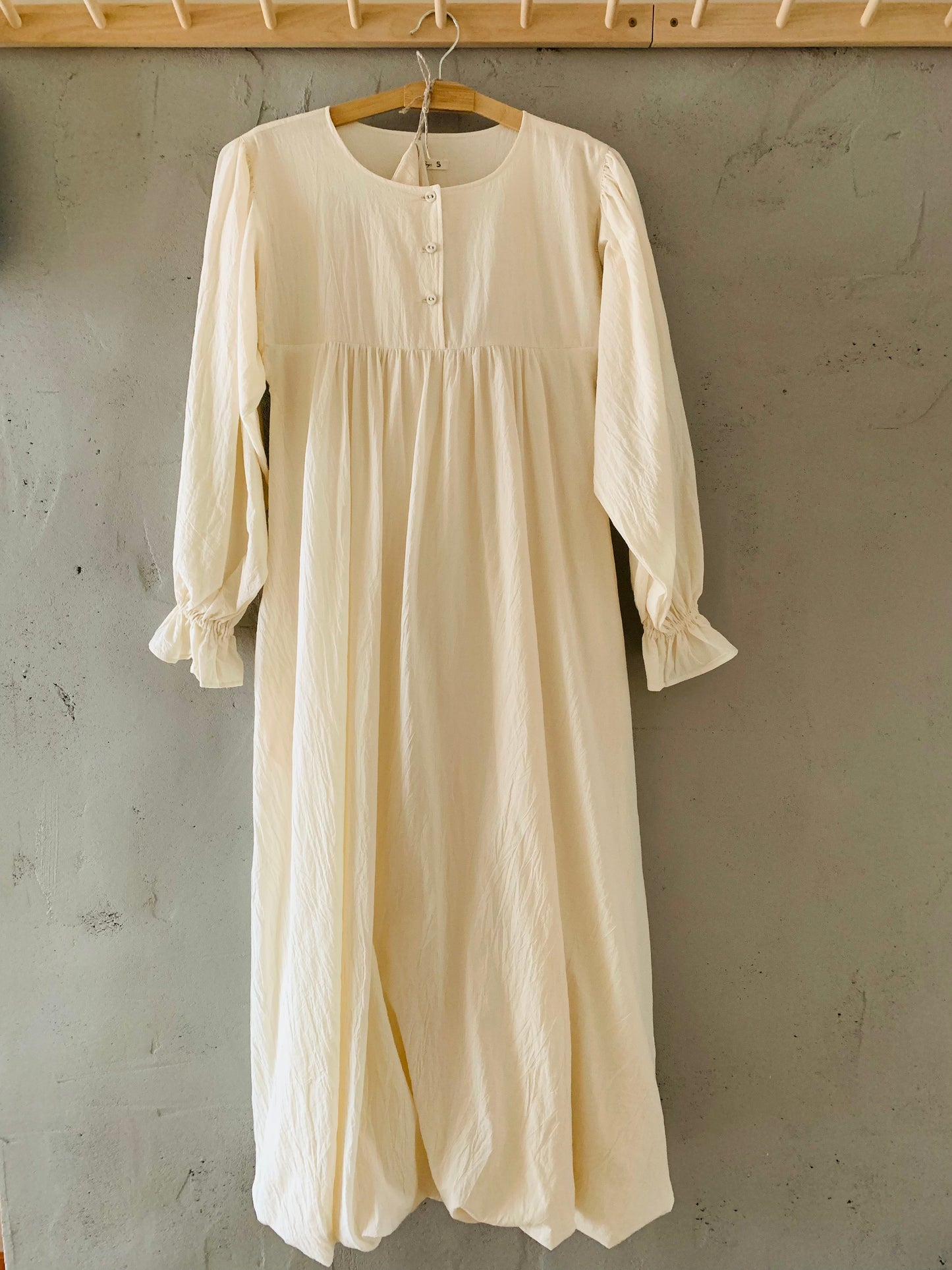 rent the ivory nuage dress
