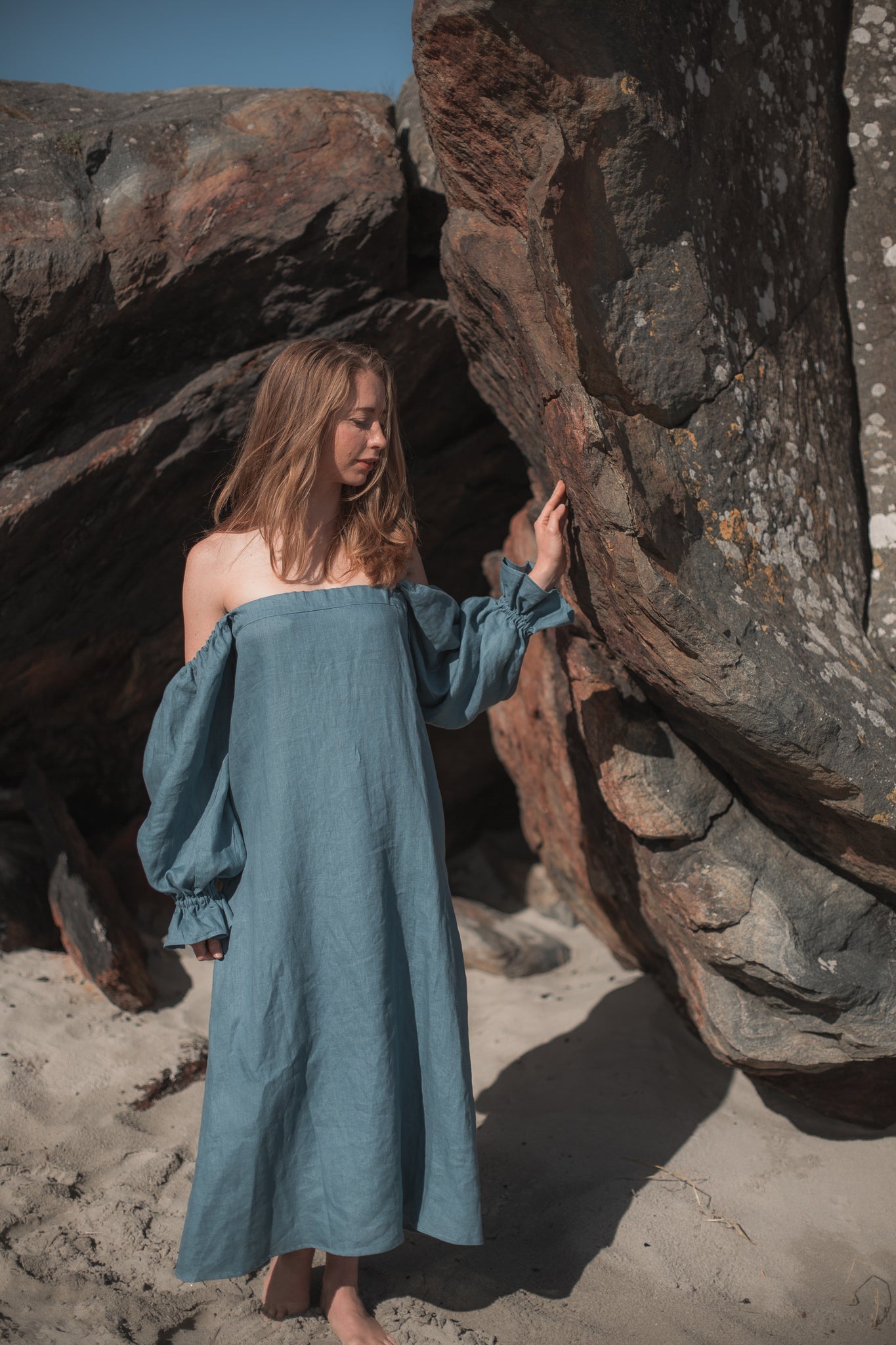 rent the blue otilia-a dress