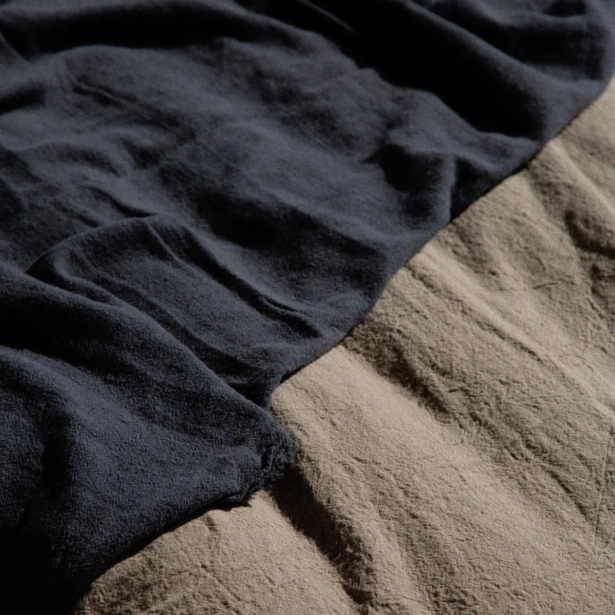 french raw linen throw/tablecloth/curtain - 140x250cm - carbon