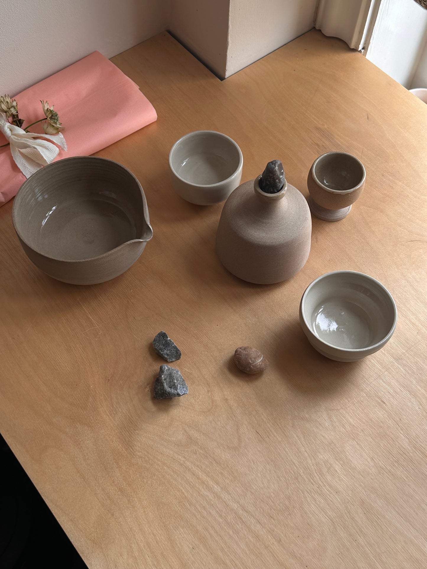 matcha bowl with spout by linda bredenbekk
