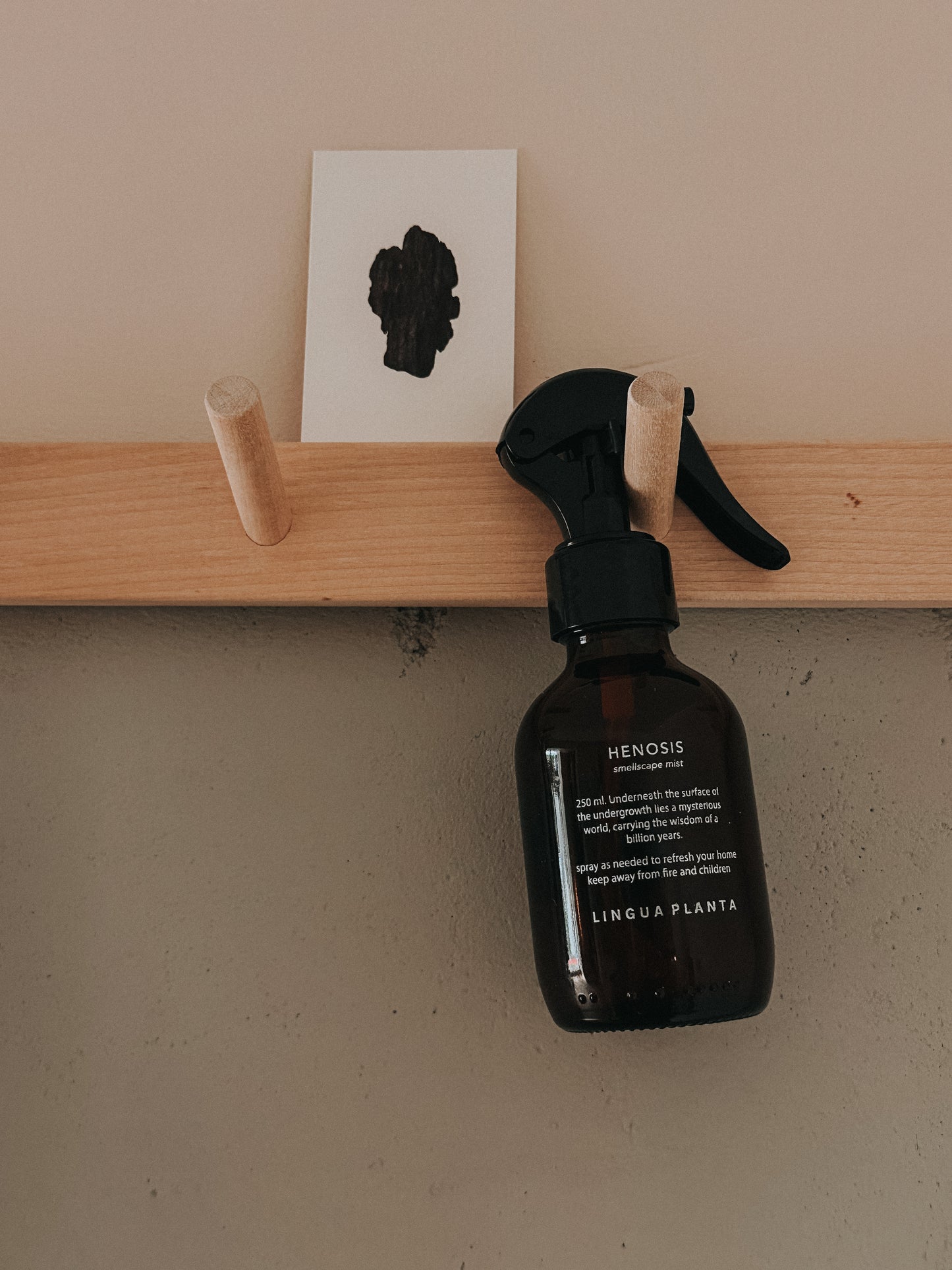 henosis room scent