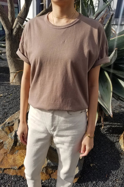 her tee