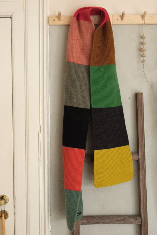 colorblock garter stitch scarf
