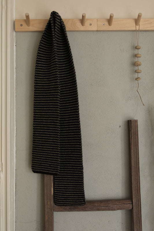 thin stripe garter stitch scarf