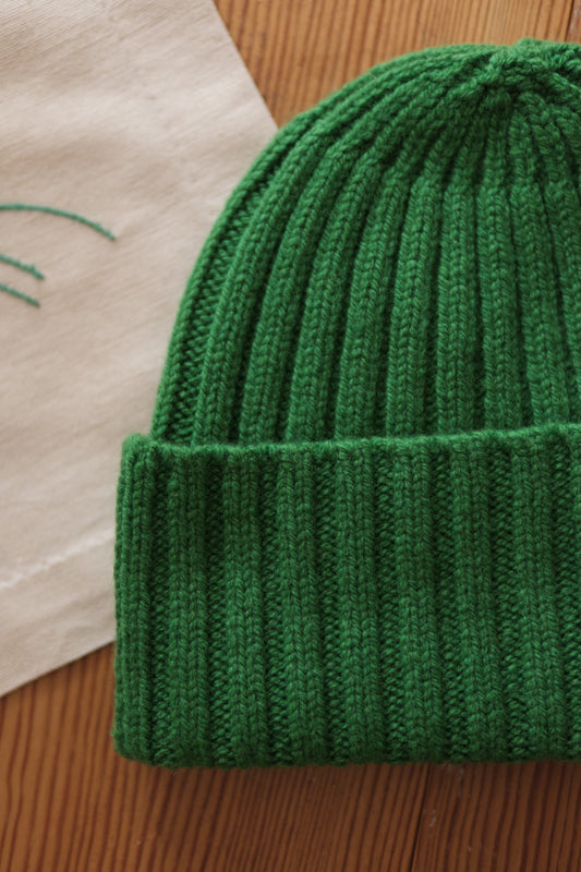 lambswool ribbed beanie