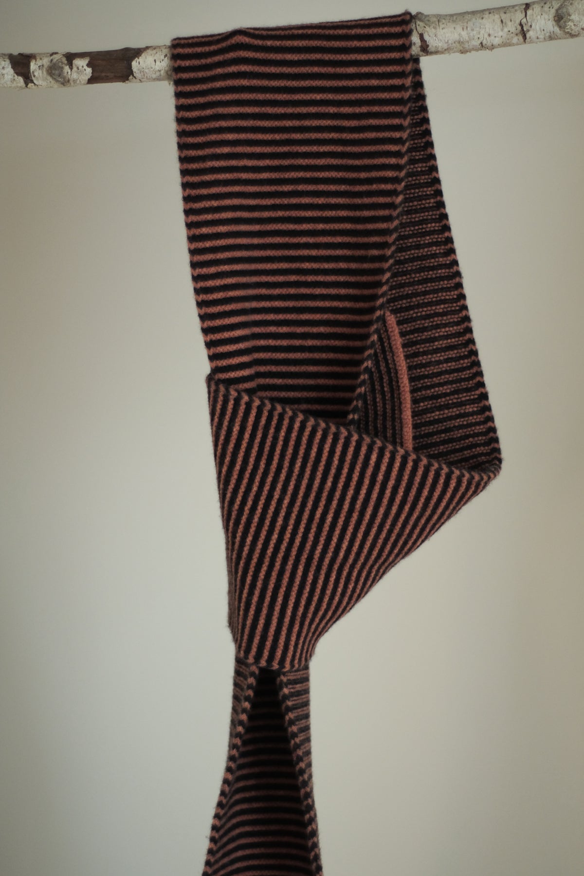 lambswool garter stitch scarf black & iron oxide - two sizes