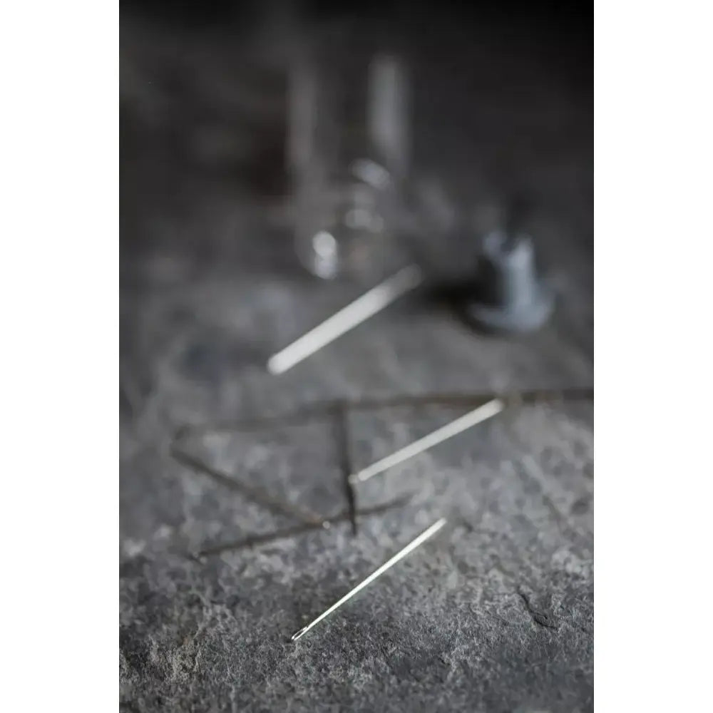 between sewing needles - set of 12 assorted sizes