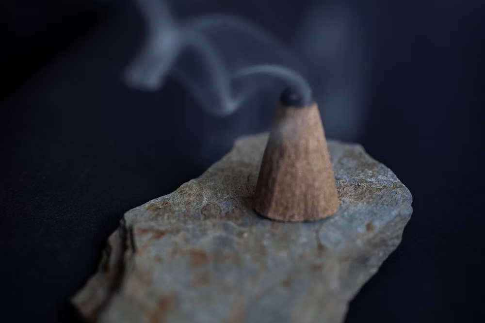 scent scape treasure box - botanical archives 2409 and oud