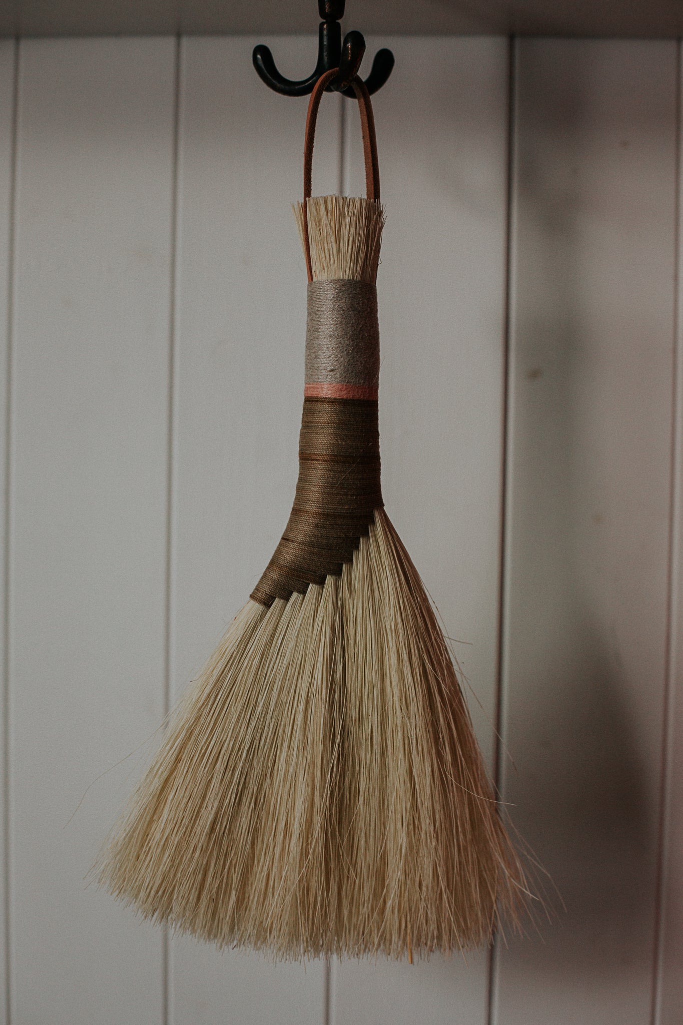 tampico wing hand broom