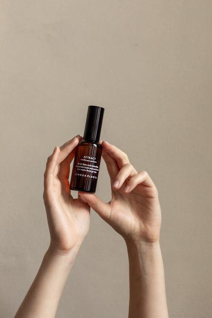 attract natural perfume