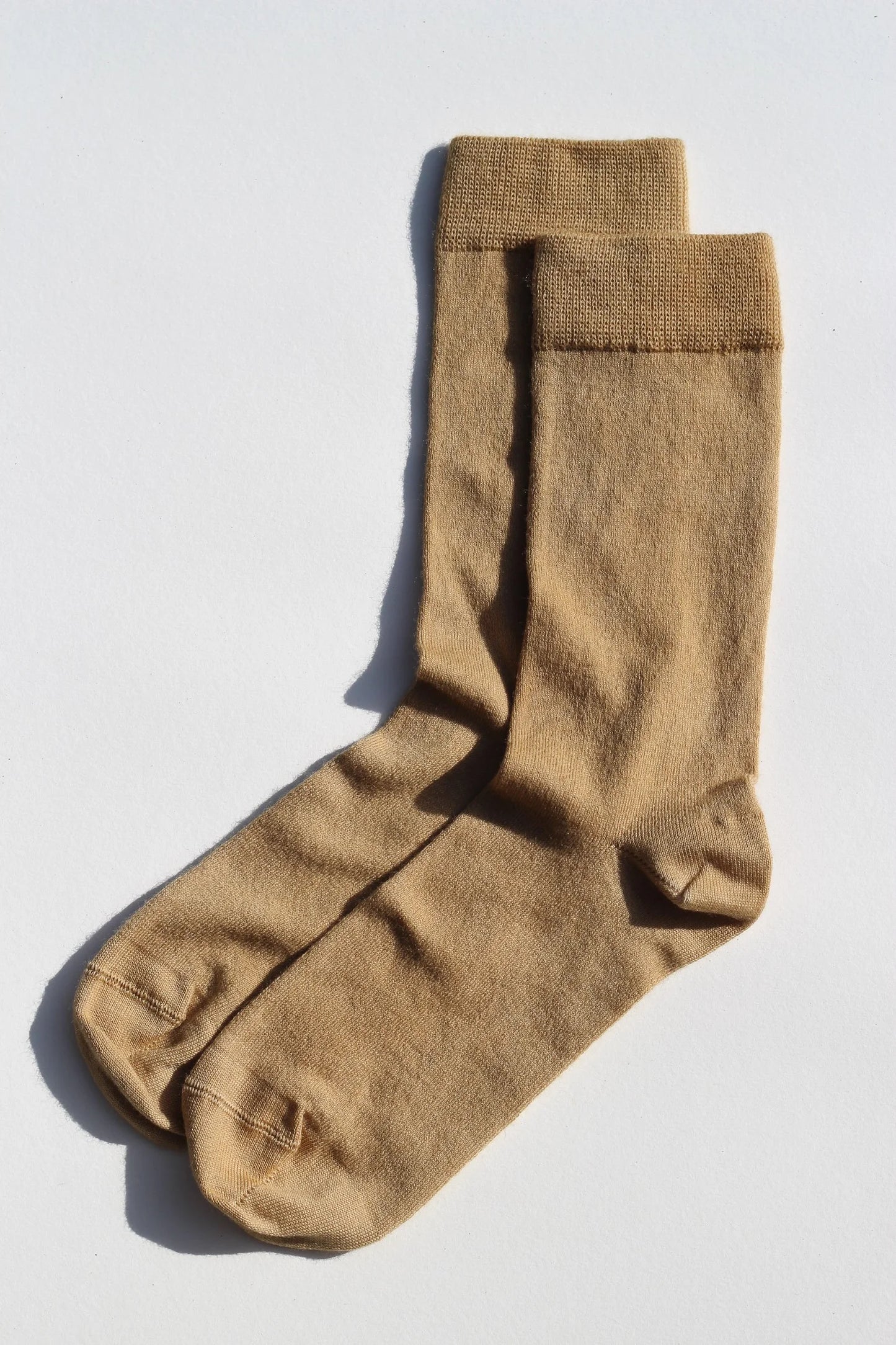 fine merino wool socks - botanically hand-dyed