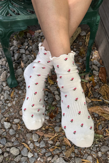 petal ruffled crew socks - two shades