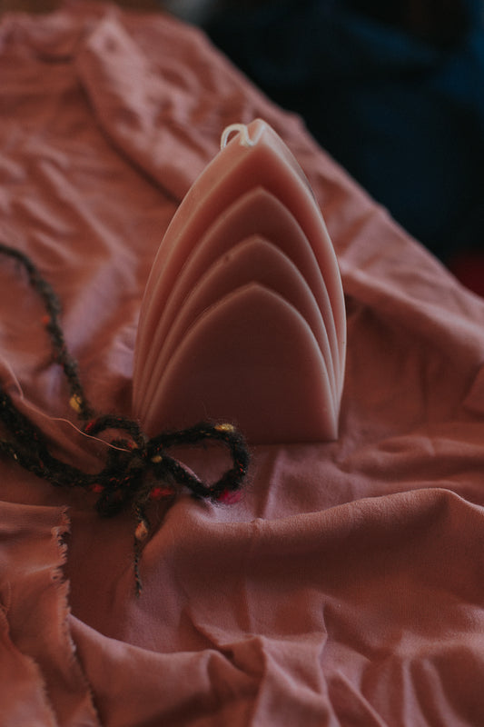 arch candle: cornflower pink