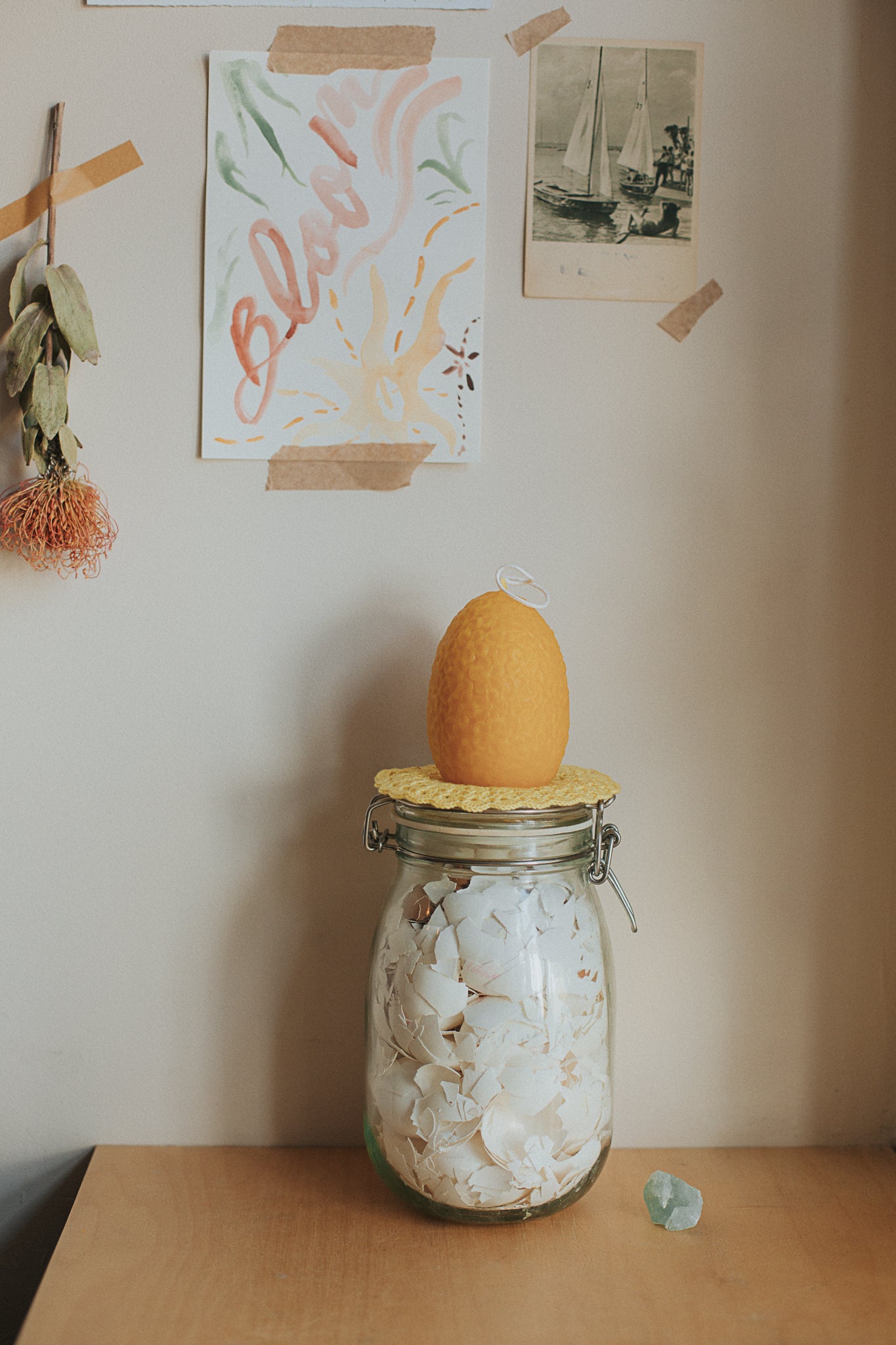 easter egg candle: daffodil yellow