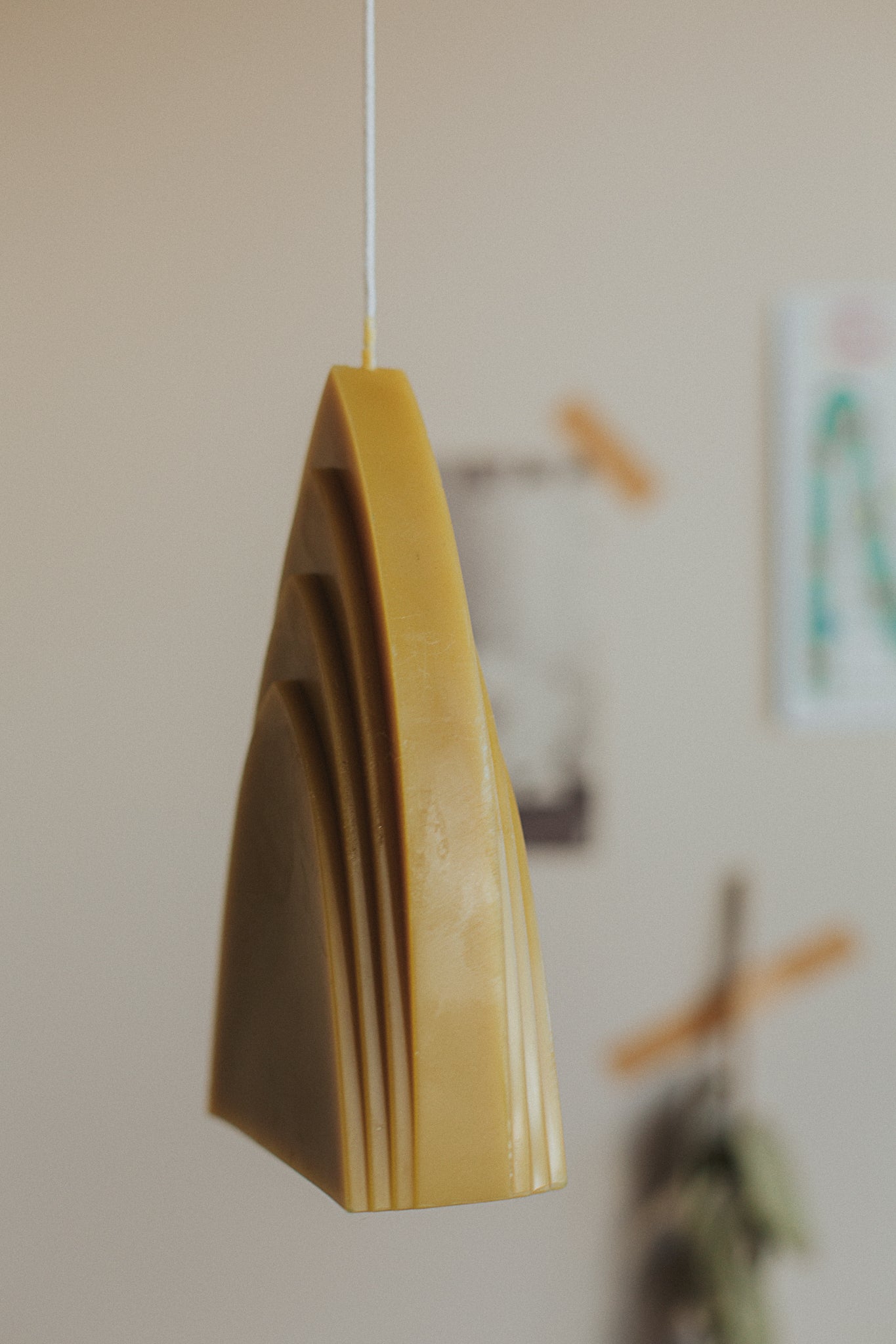 arch candle: olive yellow