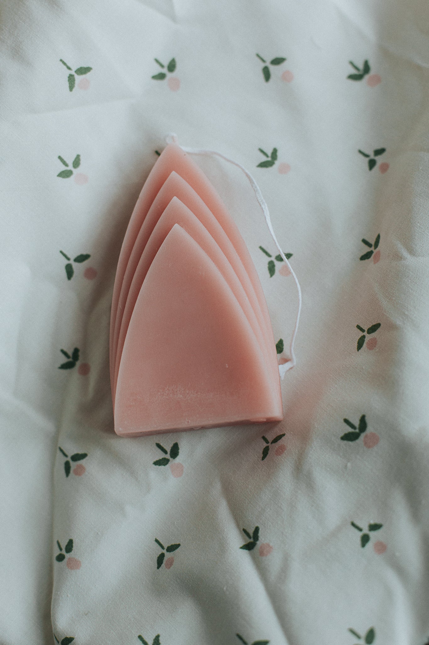 arch candle: cornflower pink