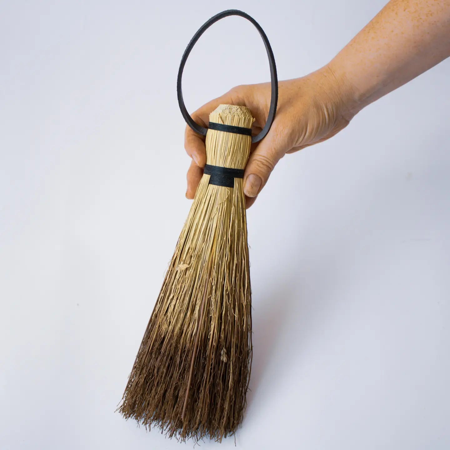 tiger tail dyed small brush