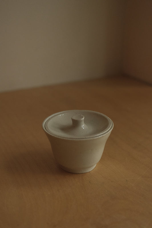 7 cm fluted small bowl with lid