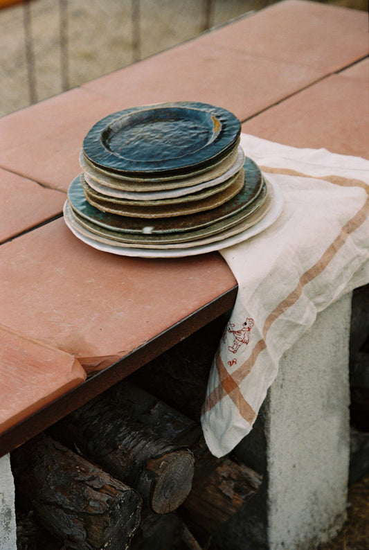 mitjà medium plate