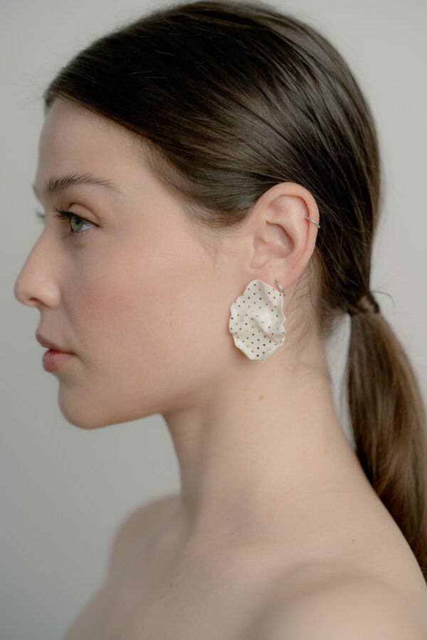 neatly porcelain earrings